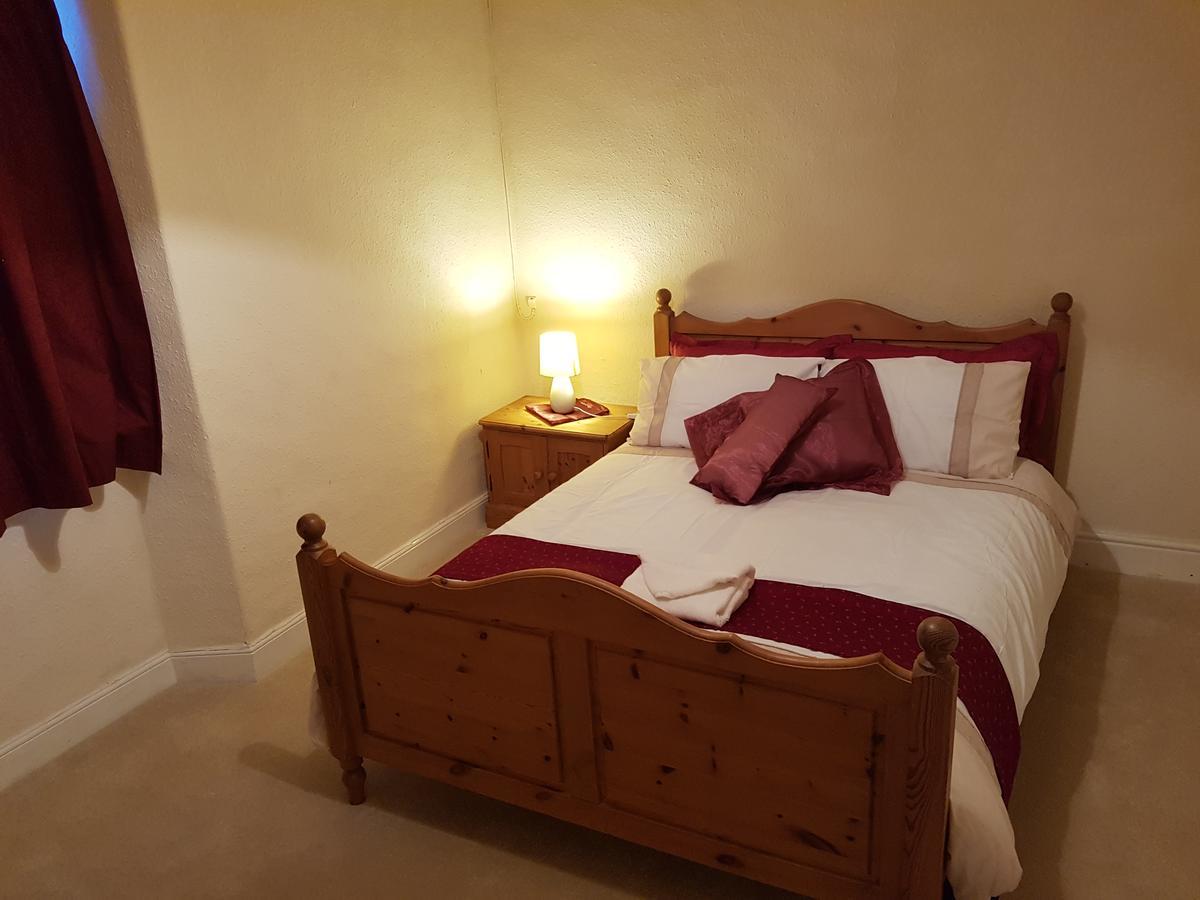 The Marston Inn ヨービル エクステリア 写真